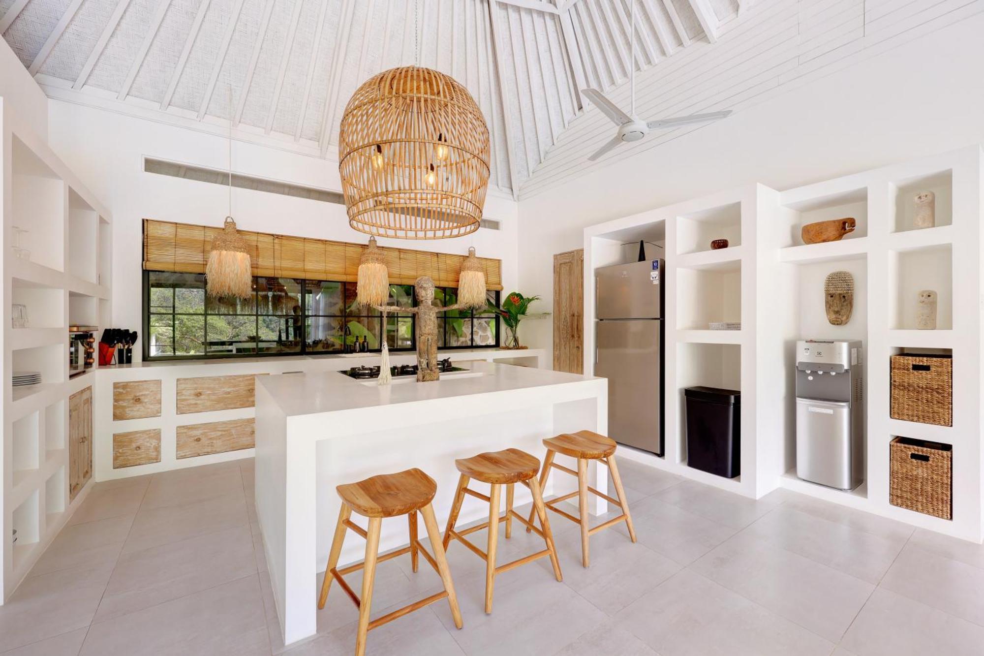 Tropical Habitat Bali Villa Amed